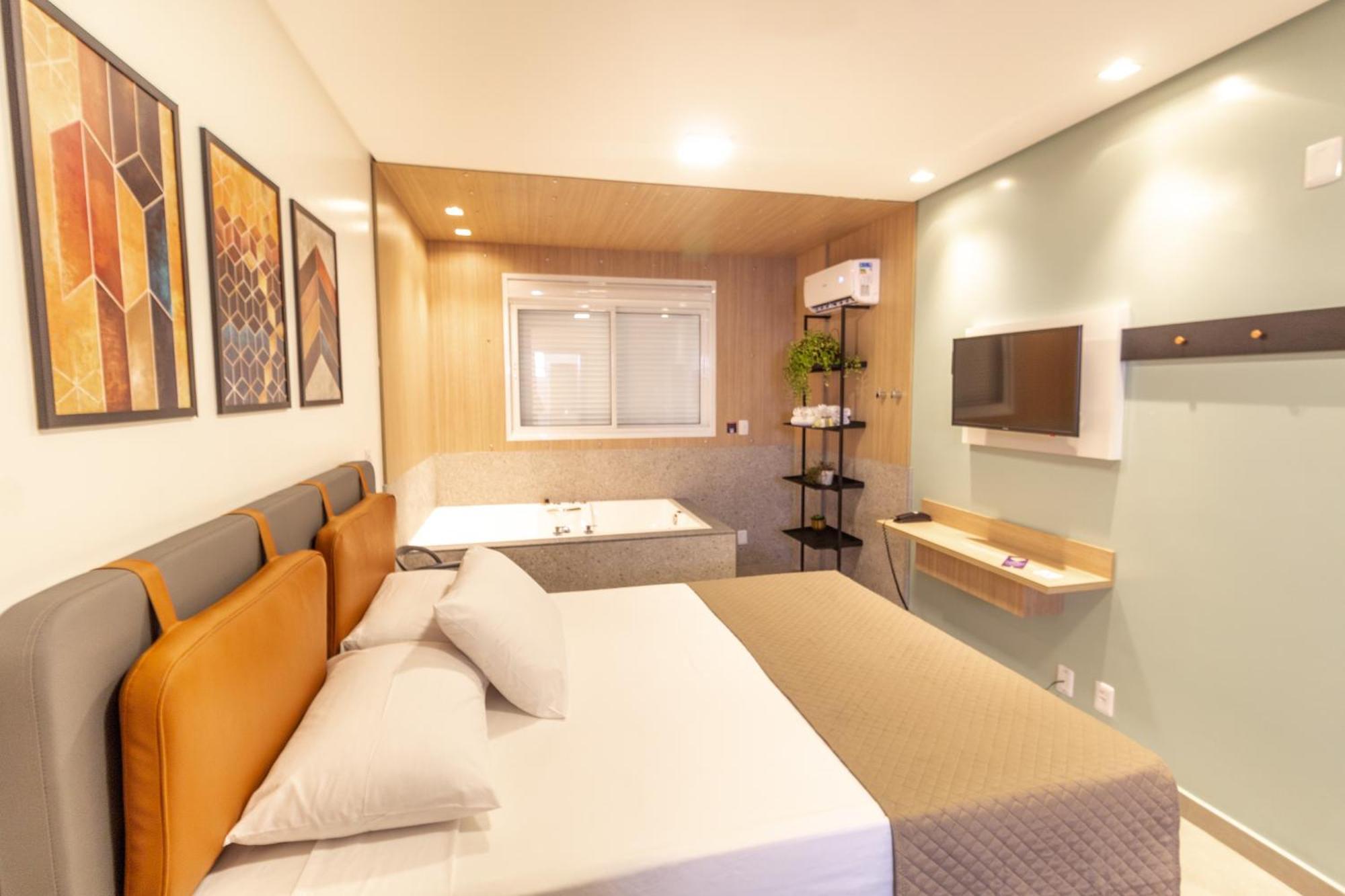 Hotel & Pousada Favareto Florianópolis الغرفة الصورة